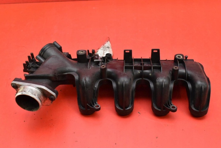 intake manifold 9653808680 CITROEN C4 1 and 1.6 HDI 90 KM 04-08