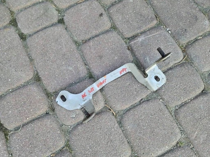 úchyt prístrojovka držák katalizatora DPF 1.2T Opel Astra K 55498715
