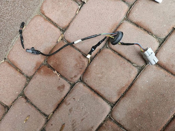 wiring bundle lights kabel connecting spoiler wiring Toyota Corolla E210 E21