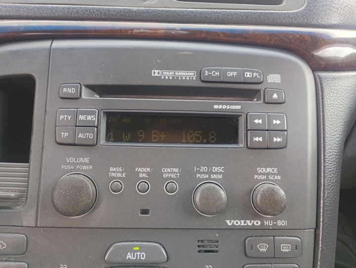 RADIO originale CD manca codice VOLVO S80 1 e 98-06