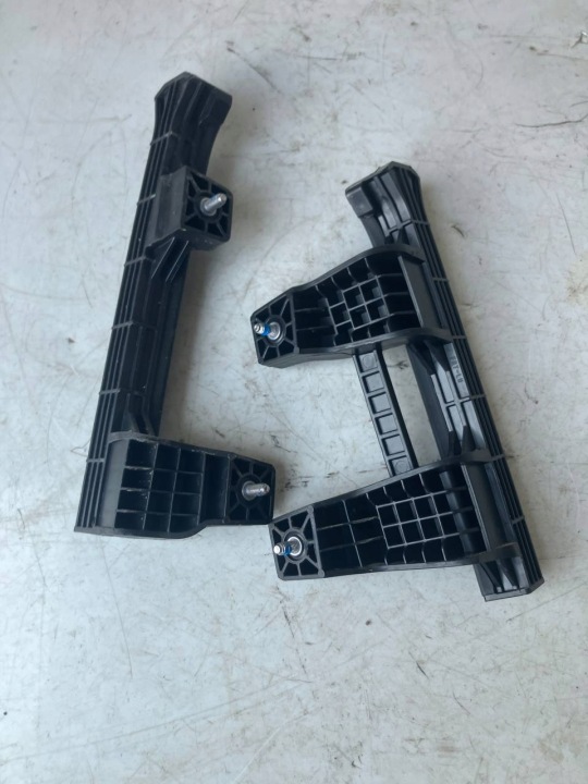PROWADNICA Fenster Tür RENAULT ARKANA links heck 822192423R 822173676R