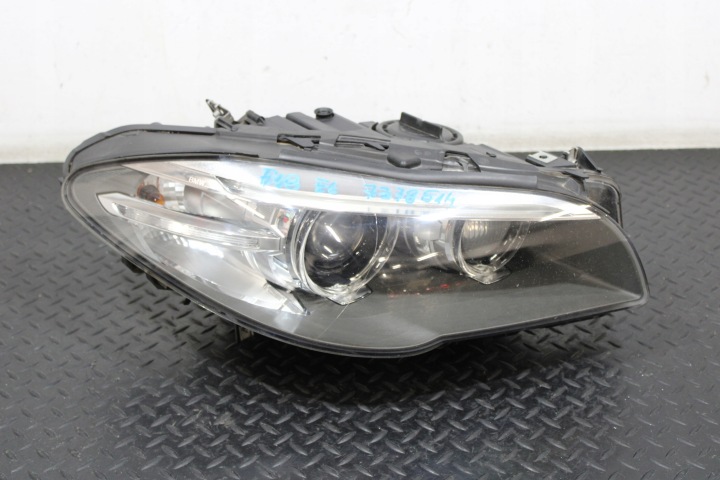 light XENON right front BMW 5 F10 LIFT LCI sedan 7378514