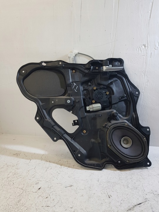 ELE Mécanisme Vitres Gauche Arrière MAZDA 3