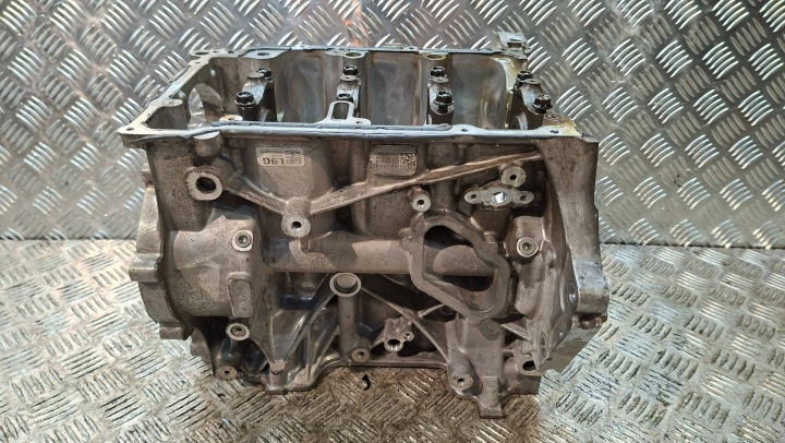 BLOK of the engine 55512999 LIH F12SHR F12SHL F12SHT OPEL ASTRA K 1.2 TURBO