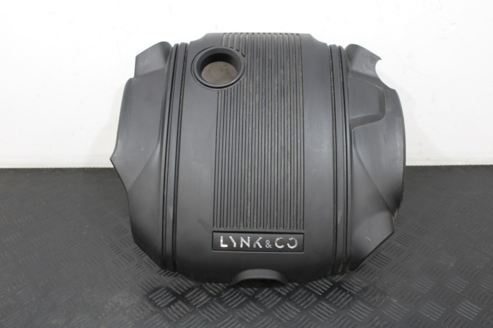 cover cover for engine 8891082304 LYNK&CO LYNK & CO 01 LIFT 2021