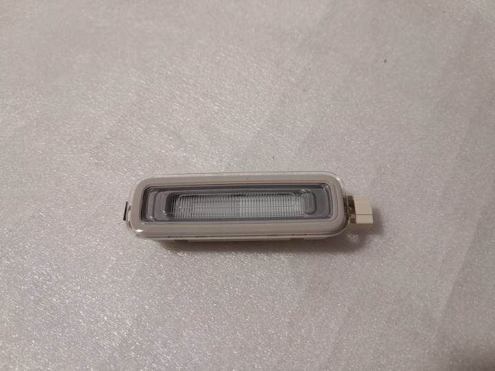 AUDI Q8 4M Feux phare OSWIETLENIE Interne 4M0947105