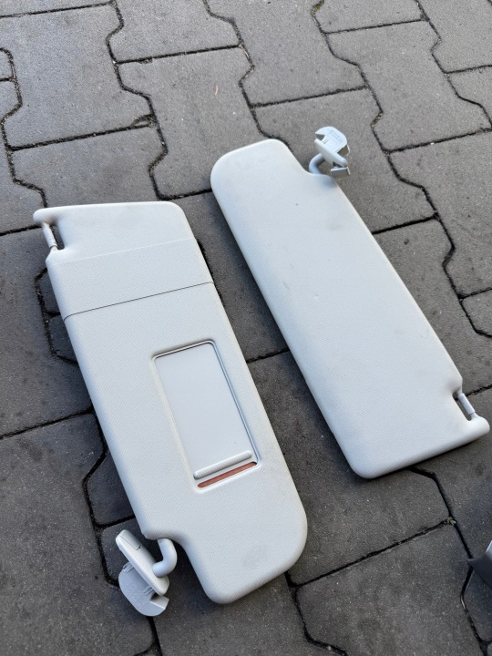 SKODA OCTAVIA II LIFT clona levý pravý