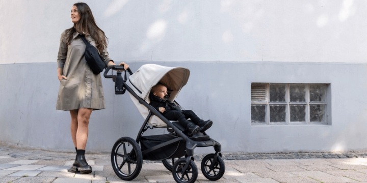 Thule Urban Glide 4 Чорний on Чорний візок прогулянковий до 22 кг 2024 — фото 2
