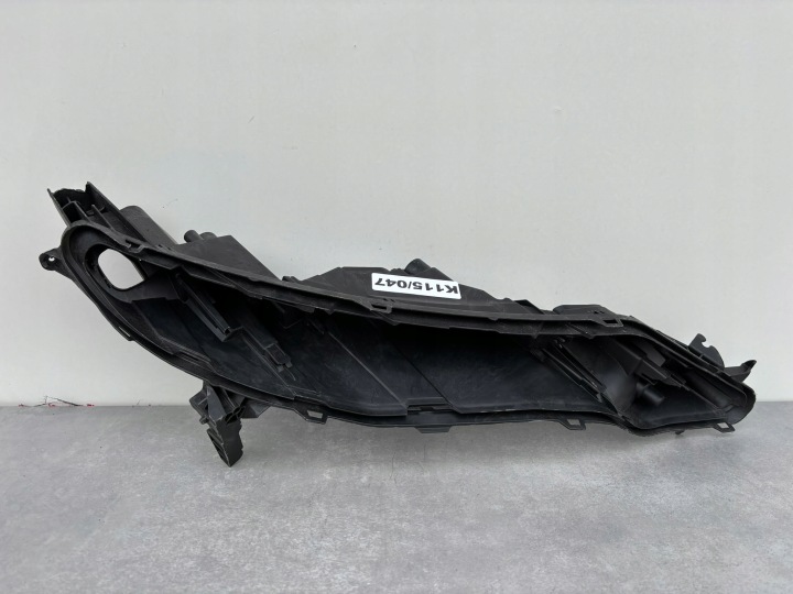 NISSAN JUKE 2 II right light front PUSZKA L90173407 K115/047