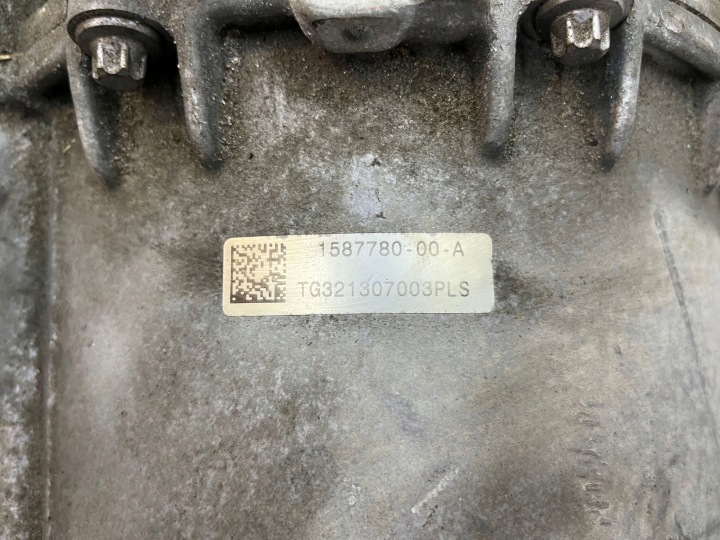 TESLA Y MODEL Y 22r. Motor trasero eléctrico 1587780-00-A 9