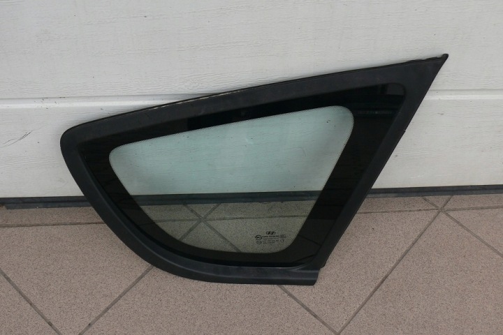 vetro finestrino carrozzeria destro destra posteriore HYUNDAI I30 CW KOMBI 07-12r. 87820-2L100