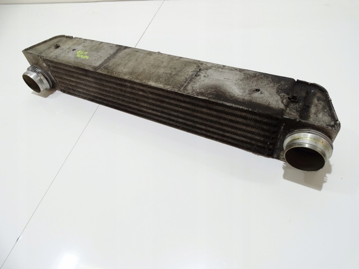 Kühler INTERCOOLER BMW E60 E61 204D4 7795823 (4642737)