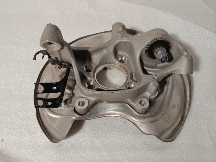 AUDI A4 B9 Achsschenkel Radnabe Radlager schenkel rechts heck 8W0505436AA 8W0615612A 8W0505460D