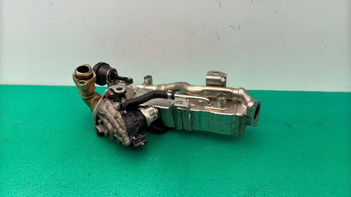 exhaust gas cooler EGR valve BMW F10 F11 F20 F21 F30 8596444 PAK1/706MM