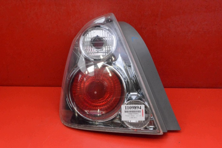 light left rear part rear 935300 NISSAN ALTIMA 3 III L31 02-05