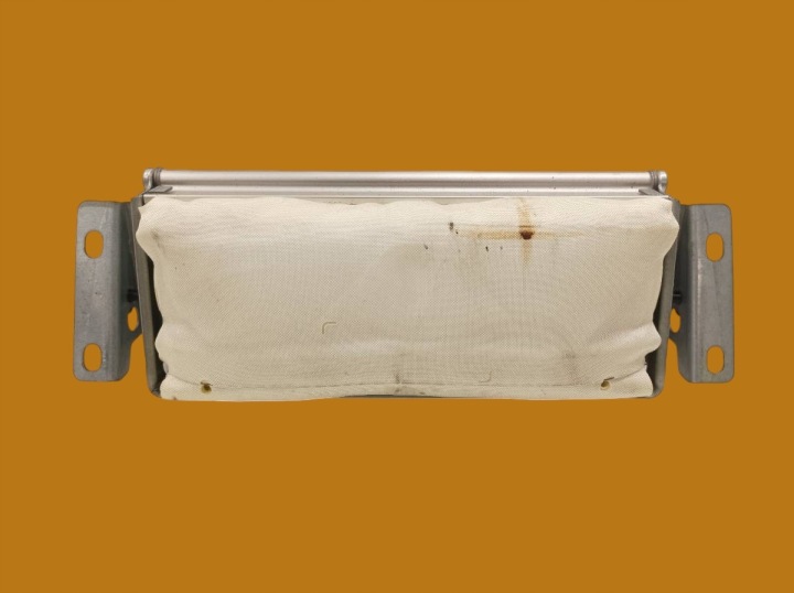 airbag POWIETRZNA airbag right of the passenger of the dashboard 7L VW Volkswagen Touareg and