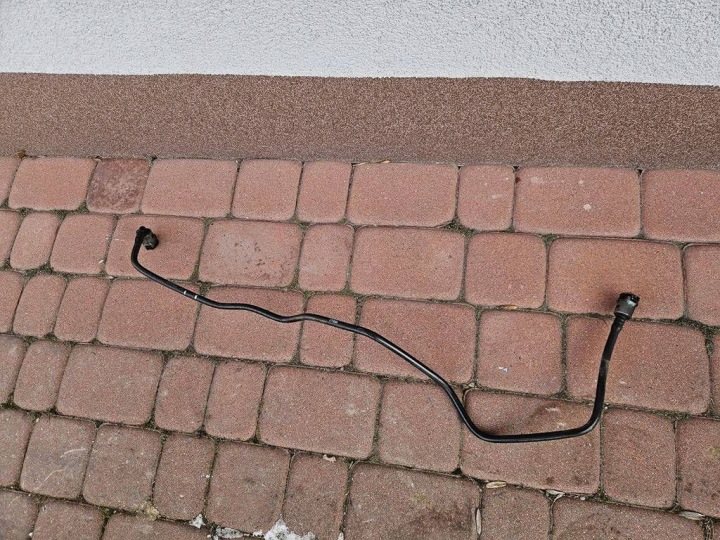 fuel line paliwowy 1.6D 1.6CDTI Behälter Opel Astra K 13452443