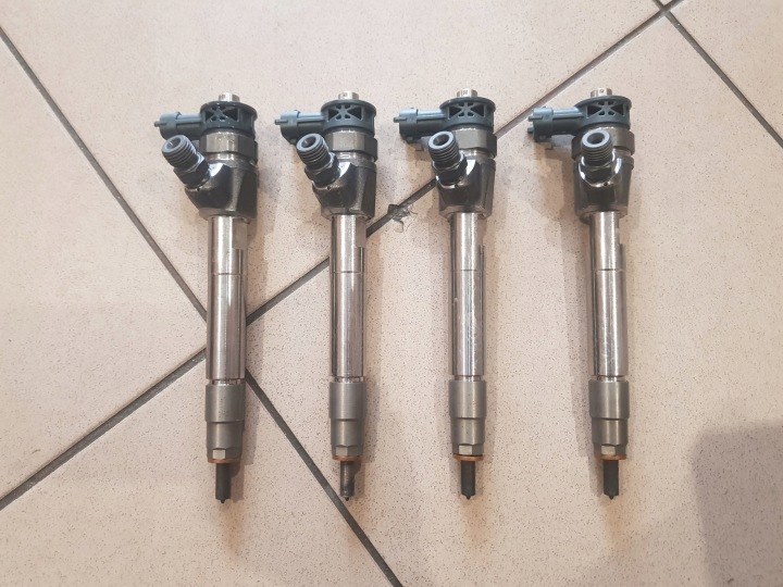 injection injecteurs ALFA ROMEO 2.2D 0445110674