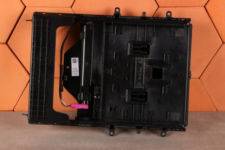 BMW Z4 G29 CASSETTO PORTAOGGETTI TUNELU SRODKOWEGO 6809005 6809004 9863983