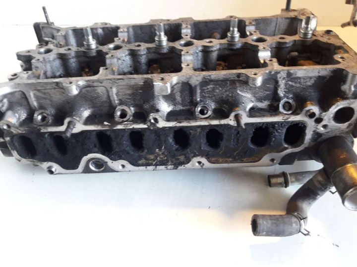 Cylinder Head TOYOTA AVENSIS Sedan (_T25_) 7JA3949 2.0L diesel 93kW 2007 8