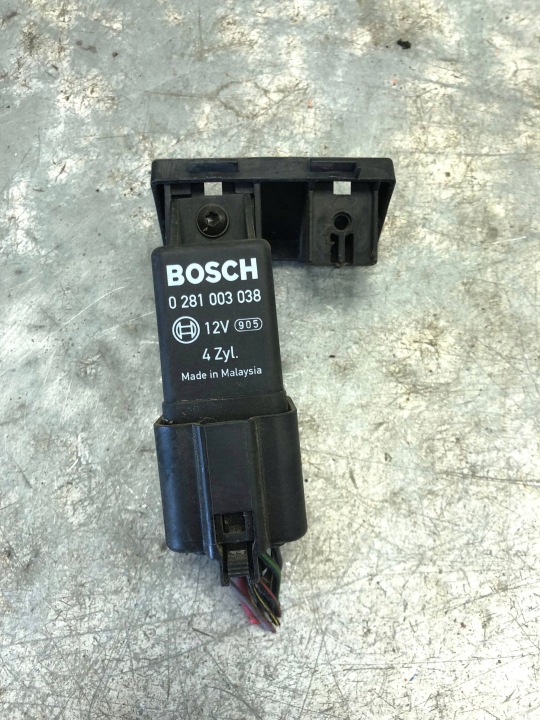 Relè candele SEAT LEON II 038907281D
