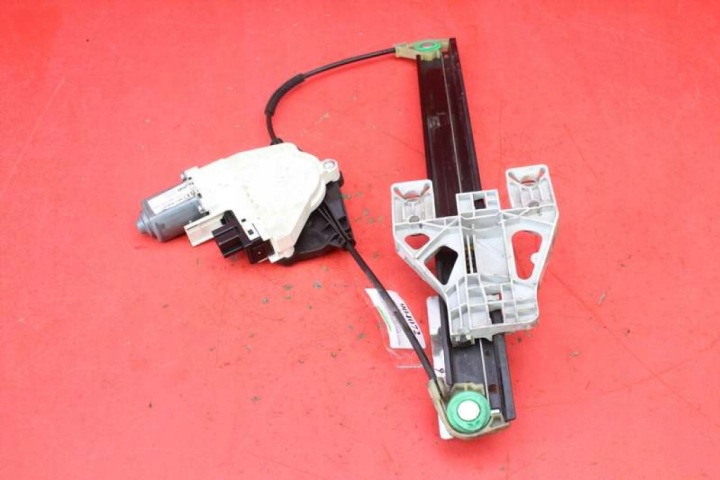 Mécanisme essuie glaces Gauche Arrière 8K0839461A AUDI A4 B8 KOMBI 07-11