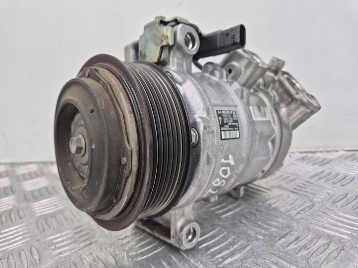 Mercedes C180d W205 Compresseur Climatisateur air conditionné A0008308700 OM626.951
