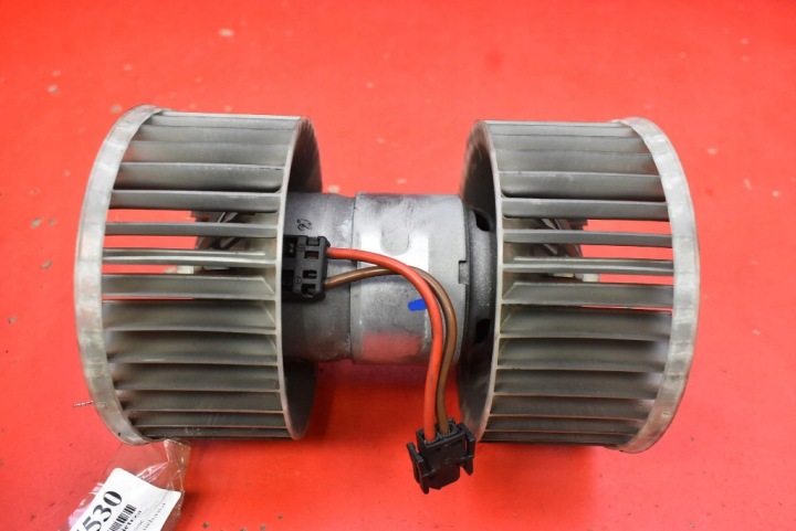 Réchauffement Ventilateur Bouches buses EU 0130101103 BMW X3 E83 3.0 D 218 KM 03-06