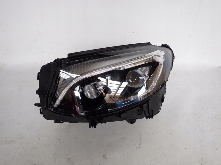 Licht vorne vorne links MERCEDES GLC W253 FULL LED ILS A2539065701 EUROPA