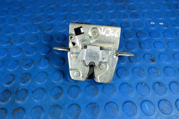 de la Serrure du capot Arrière A2467400035 stbdb Mercedes B-Klasa II W246