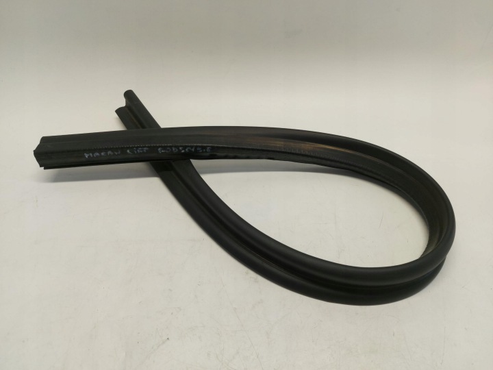 Porsche Macan II LIFT Dichtsatz PODSZYBIA 95B823737