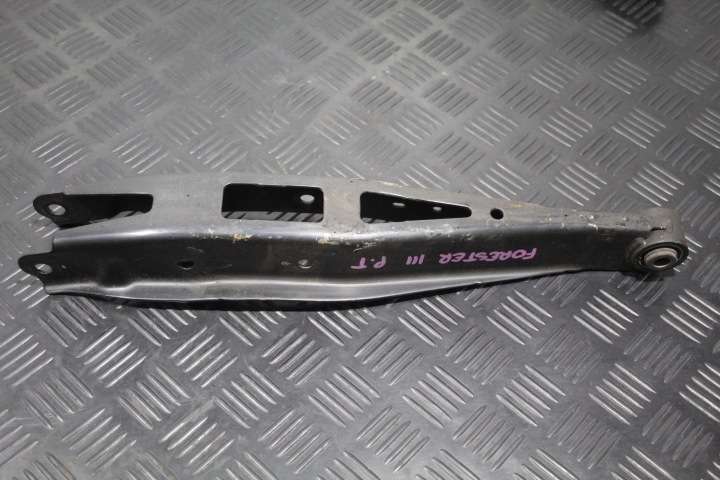 Querlenker rechts heck hinten SUBARU FORESTER III 3