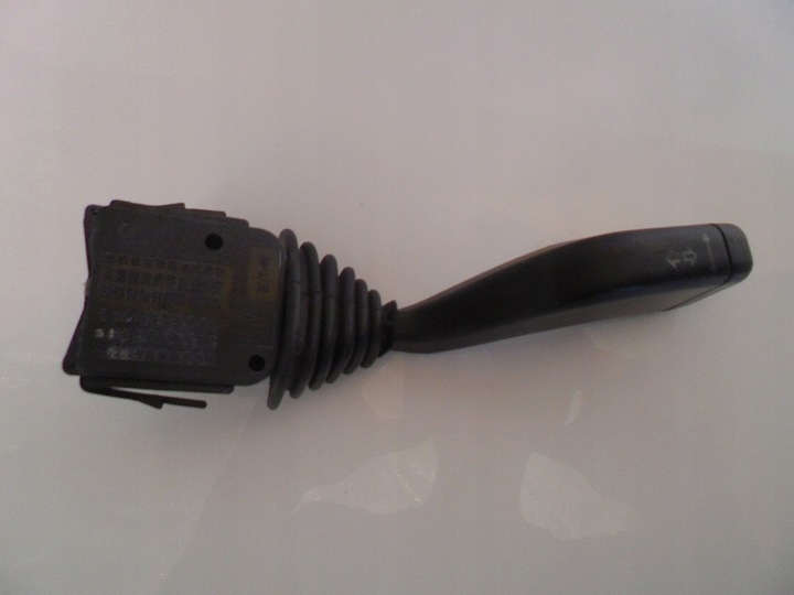 ovladac smeroviek OPEL OMEGA 90181846 OPEL