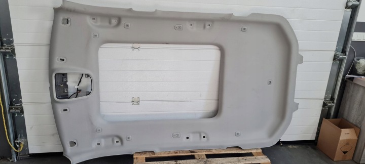 Jeep Grand Cherokee WL 2022 krovna obloga SUFIT ispod PANORAME 6ZH11SA5AC