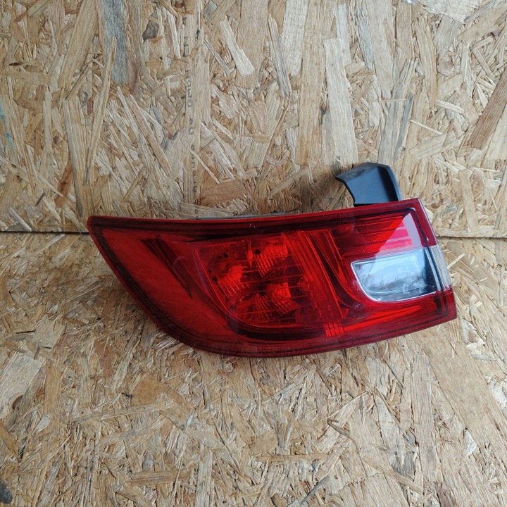 Licht hinten heck Seite links Renault Clio IV 26555302r