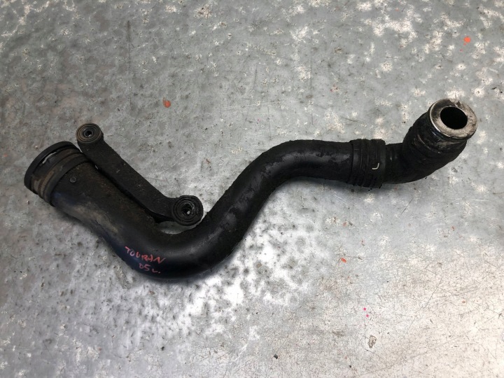 pipe wiring of the intercooler VW TOURAN and 1K0145762P