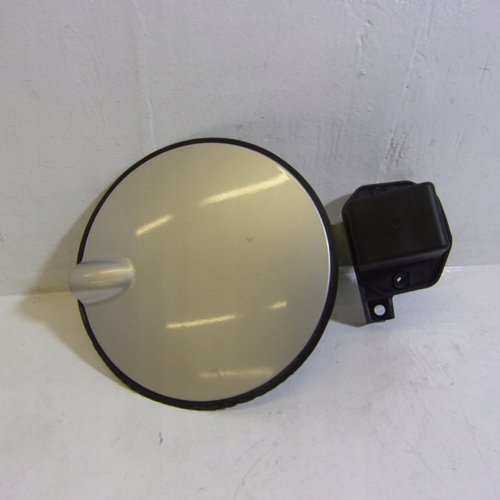 Tankklappe des Kraftstoffsbehälters tank OPEL CORSA D 13183306