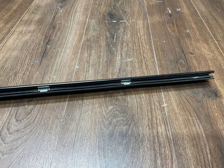 Tira de Rasqueteo Junta de Puerta Delantera Derecha Mercedes SL R129 A1296900280 11