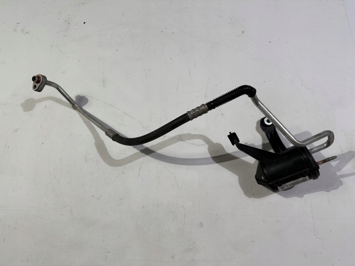 hose wiring hose of the air conditioning Ford Flex 3.5 EcoBoost 2014+