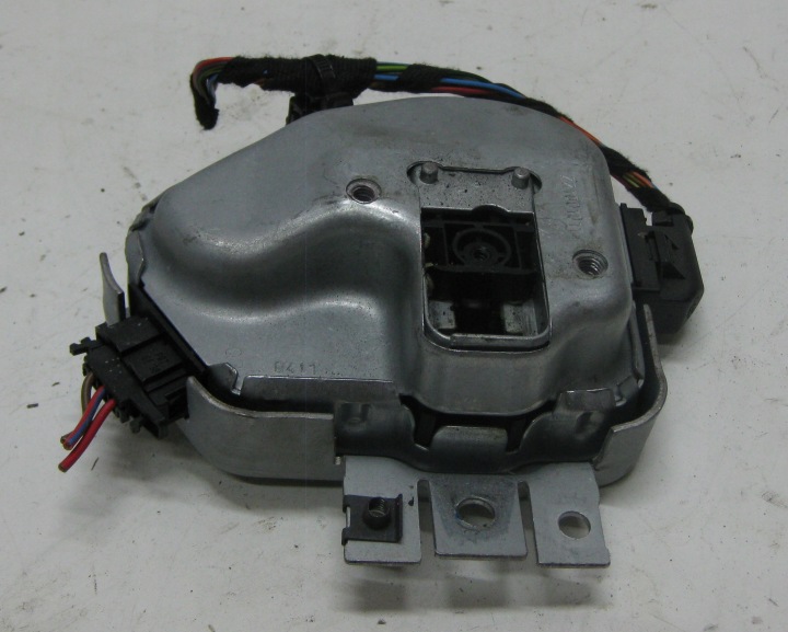 AUDI A6 C6 LIFT KOMBI zár volantu volantu 4F0905852F