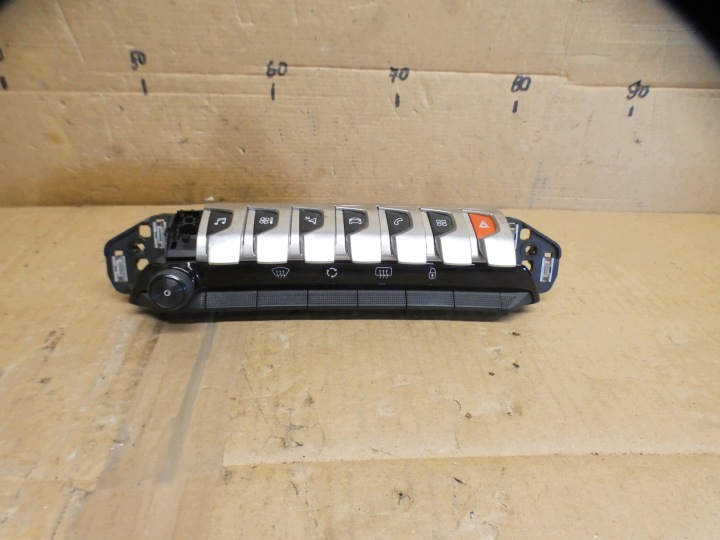 PANEL radio klimaanlage PEUGEOT 3008 II 1.6 BLUE HDI 17 R 98106118DX