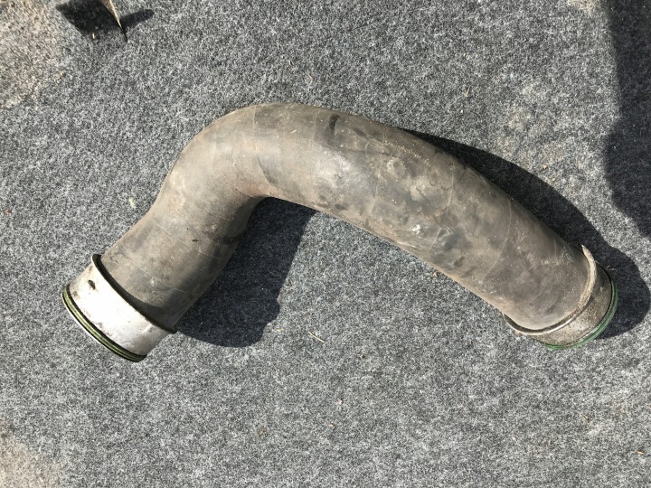 VW T5 hose wiring of the intercooler 7H0145709D