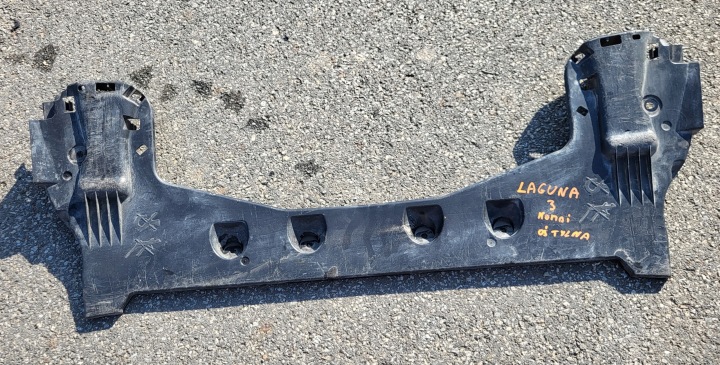 Blende Abdeckung BELKI heck OSKI hinten RENAULT LAGUNA III KOMBI 748A00001R OE