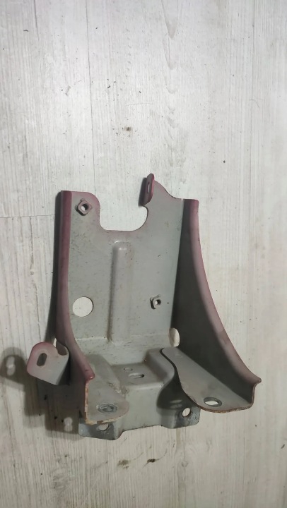 Mitsubishi ASX 18r. 1.6DiD Porte pour batterie Support plaque