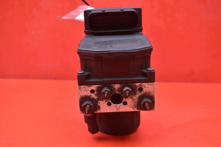 pumpa ABS 89541-05100 TOYOTA AVENSIS T25 2.0 D-4D 126 KM LIFT 06-09