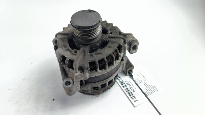 alternator 30659131 2.0 D4 VOLVO V70 III LIFT