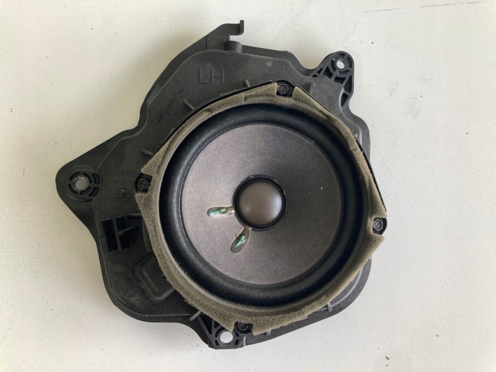 Lautsprecher Tür links heck BOSE Saab 93 9-3 Lift 07-12r. OEM