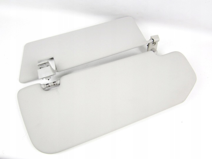 Couverture tablier moteur przeciwsloneczna Gauche Mercedes R-klasa W251