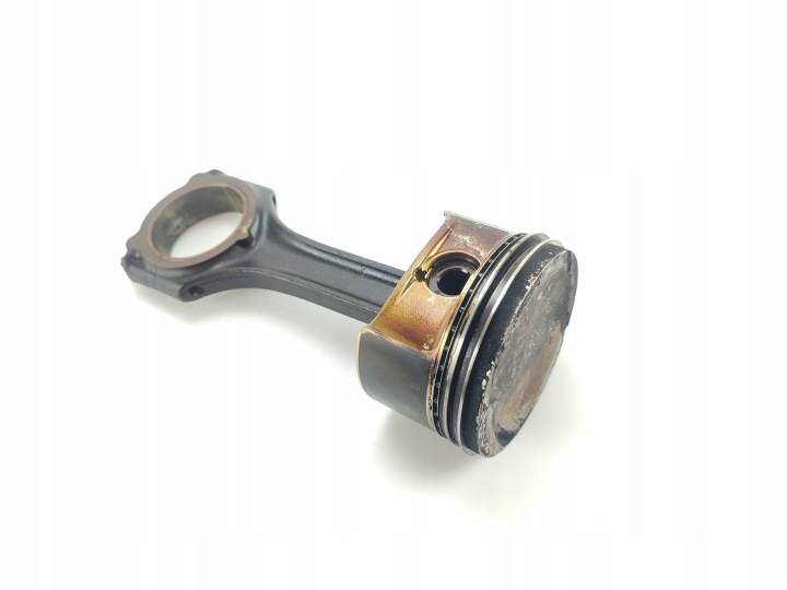 piston connecting rod MERCEDES C W203 CL203 S203 1.8 compressor; 163KM 271.940