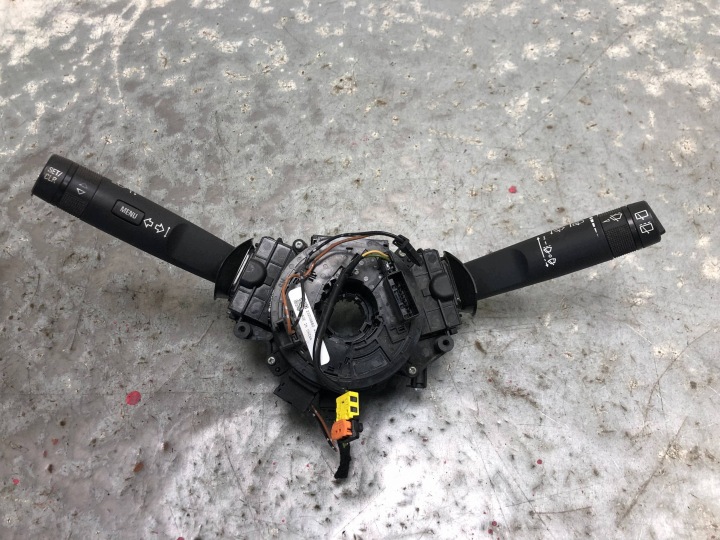 páčky pod volant a ovládanie OPEL ASTRA J 23209882 13589398